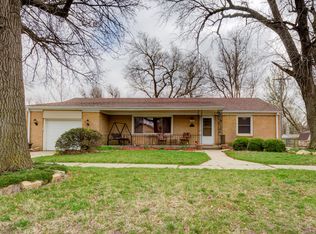 712 N Logan St, Newton, KS 67114
