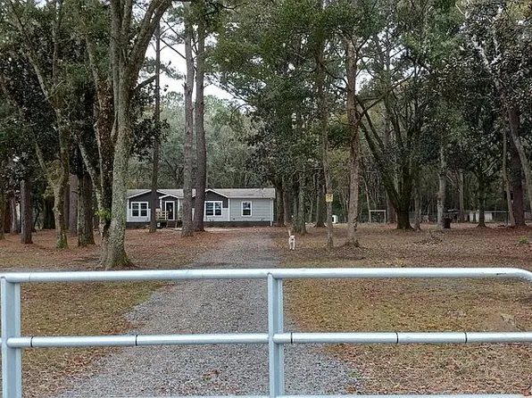 11950B Henderson Camp Rd, Grand Bay, AL 36541