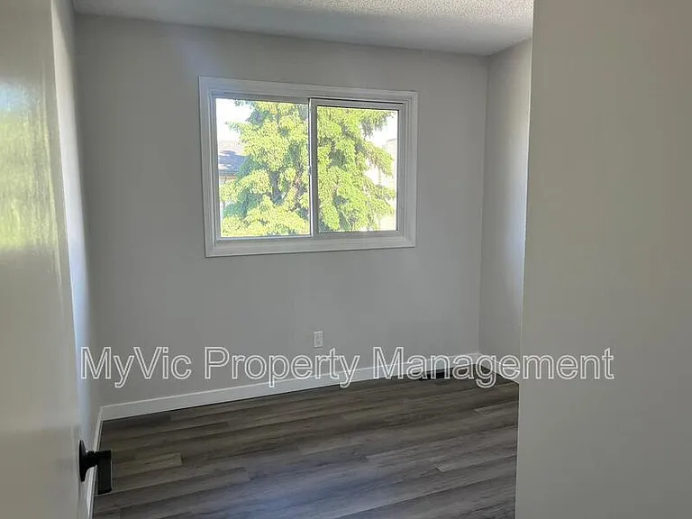 11728 139th Ave NW — Photo 10