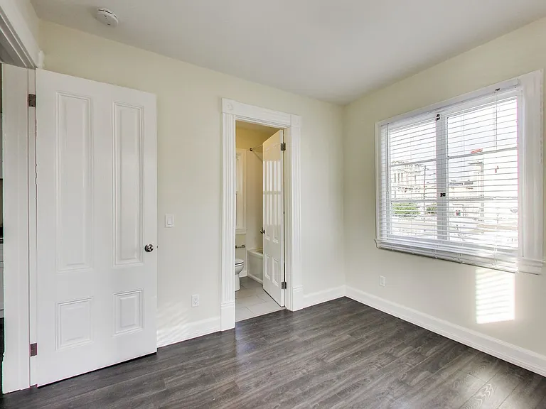 692B Haight St — Photo 6