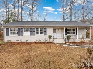 4630 Dawnwood Dr, Charlotte, NC 28212