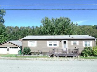 7427 Ringertown Rd, Export, PA 15632