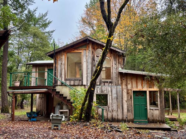 3372 Cedar Flat Rd #B