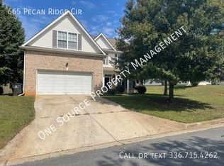 665 Pecan Ridge Cir, Kernersville, NC 27284