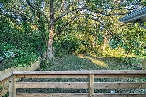 267 W Lake Dr NW — Photo 7