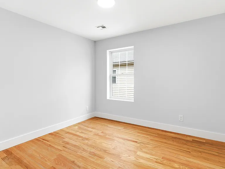 129 Mount Pleasant Ave #3 — Photo 8