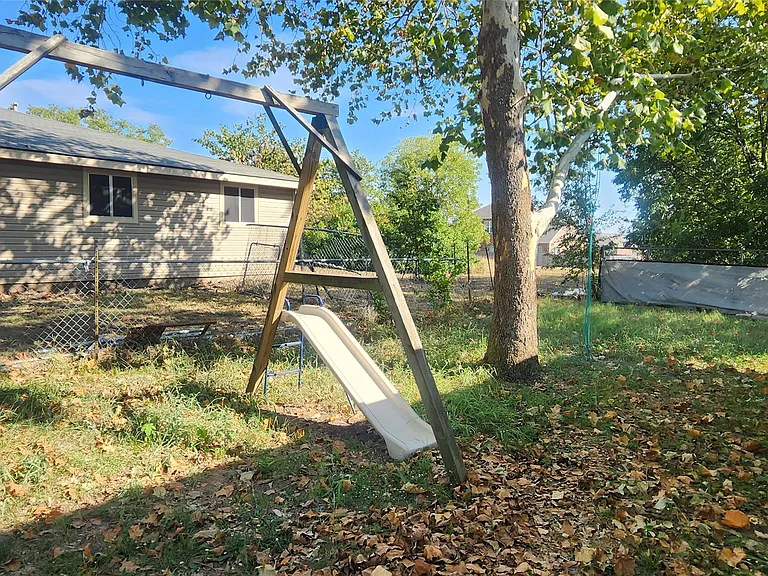 123 Prairie View Dr — Photo 25