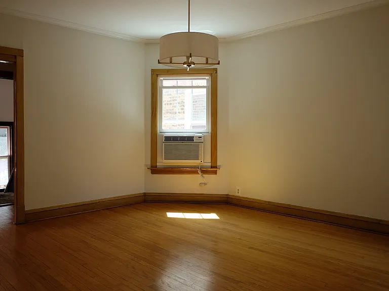 4822 N Leavitt St #2 — Photo 9
