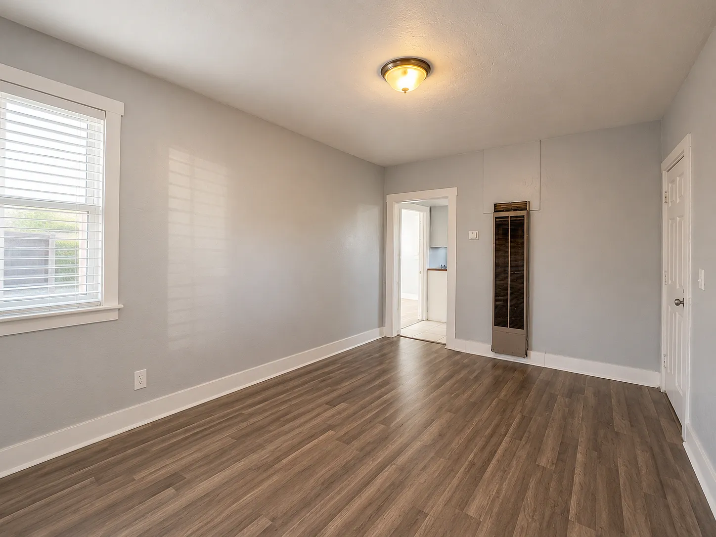 2 bed, 1146 sqft, $1,695 — Photo 4