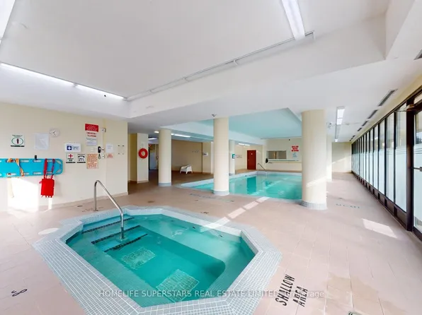 10 Markbrook Ln #1204, Toronto, ON M9V 5E3