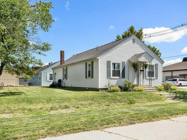 1159 Oak St, Frankfort, IN 46041