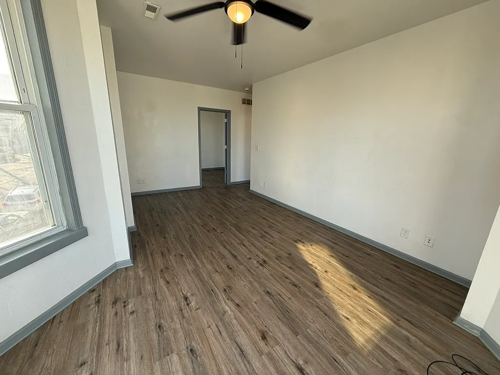Building Photo - 1501 Central Ave #1513-1