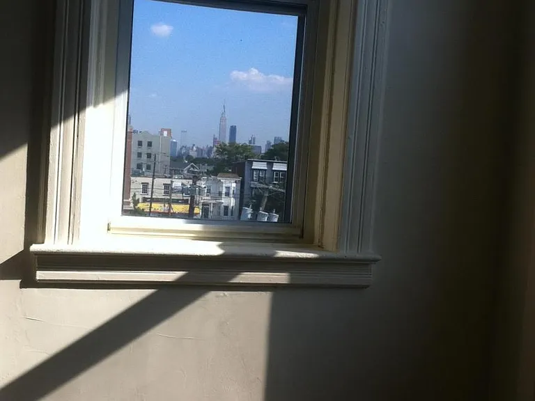 2900 New York Ave #4L — Photo 11