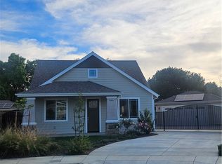 5215 Peony Ct, Riverside, CA 92506