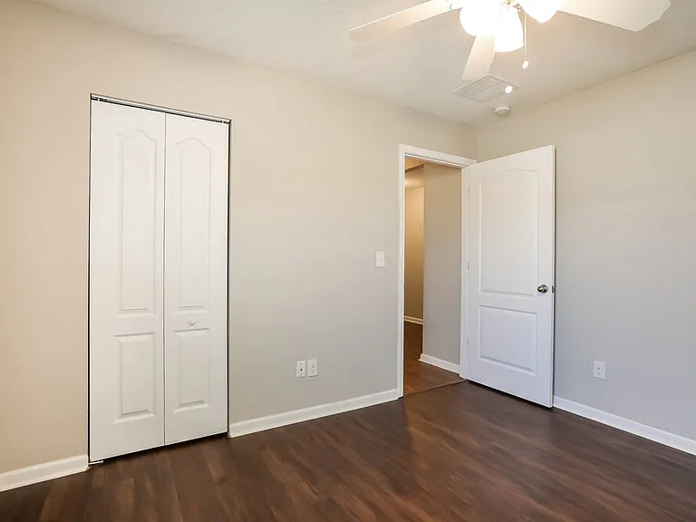 3800 Falcon Crest Dr — Photo 12