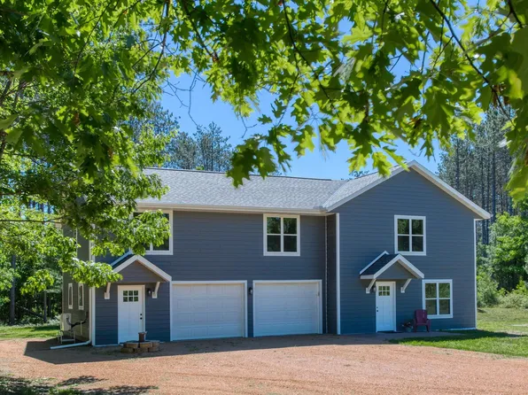 11153 Oak Ln, Elcho, WI 54428