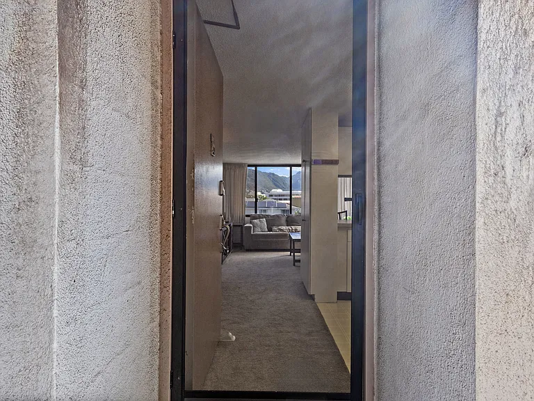 909 Coolidge St #301 — Photo 23