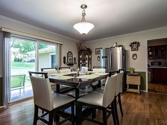 4th image of 1177 Echo Dr