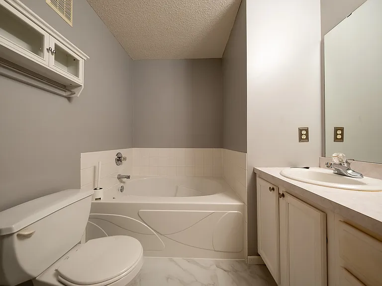17083 Eagleview Way — Photo 16