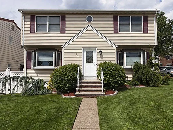 21 Kipp Ave, Lodi, NJ 07644