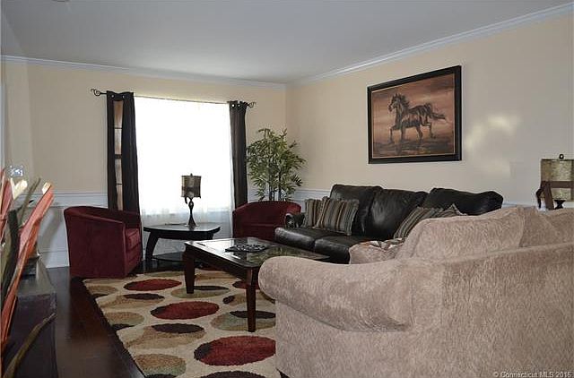 2nd image of 22 Fiddlehead Dr #22