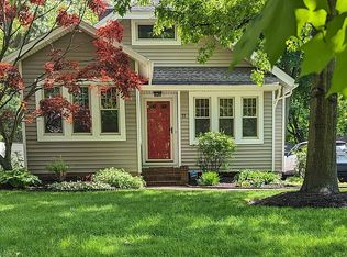 77 Lakeshire Rd, Rochester, NY 14612