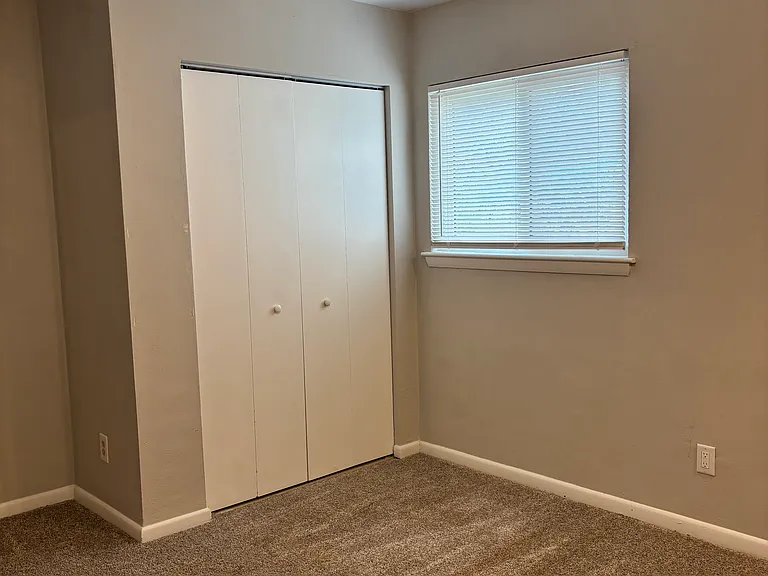 520 Kellam Rd — Photo 10