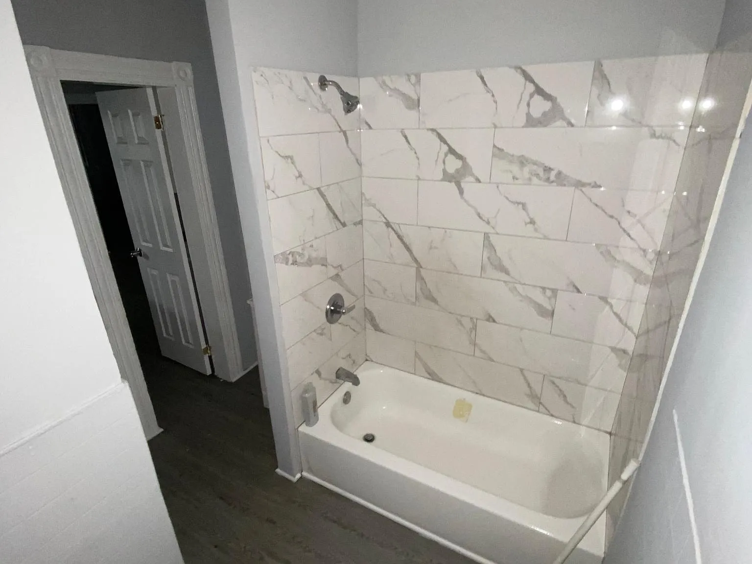240 Lexington Ave — Photo 4