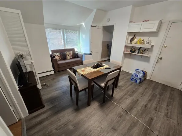 251 Highland Avenue image 19 of 34