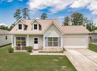 22813 Lafourche Ln, Denham Springs, LA 70726