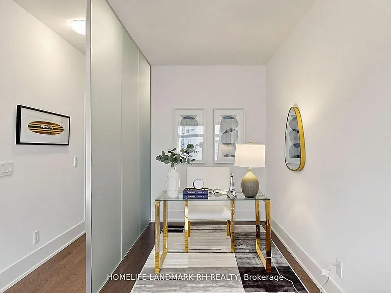 270 Davenport Rd #Townhouse 6 — Photo 22