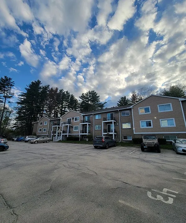 81 Fisherville Rd