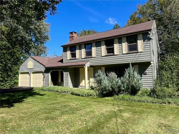 5490 Oxbow Rd, Cazenovia, NY 13035