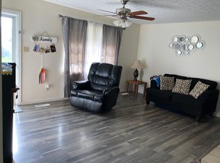 7344 Oak Chase Rd, Knoxville, TN 37918