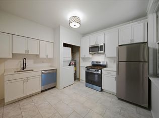 4000 N Southport Ave #2NZ, Chicago, IL 60613