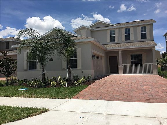 2nd image of 15079 Evergreen Oak Loop