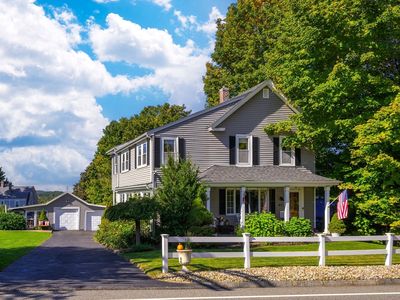 47 Central St, Southborough, MA, 01772