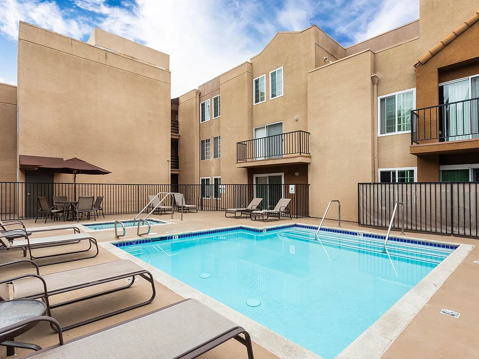 Fulton Gardens Apartments