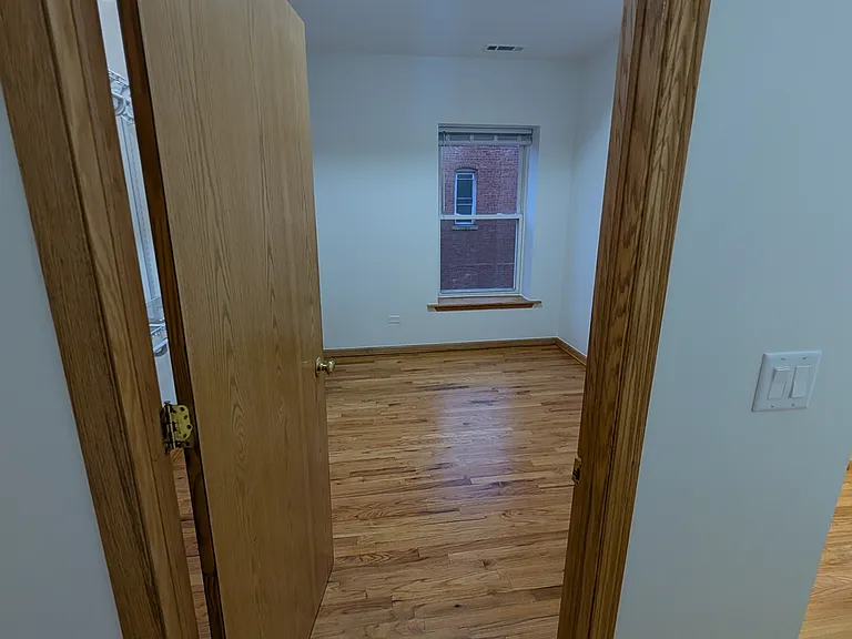 3212 W Warren Blvd #2 — Photo 7