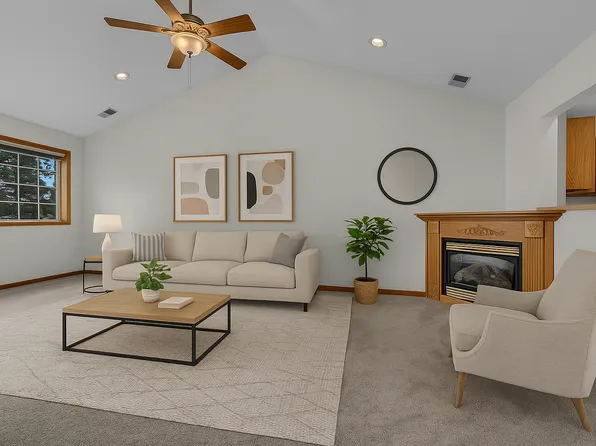 4384 Clearwater Rd, Saint Cloud, MN 56301