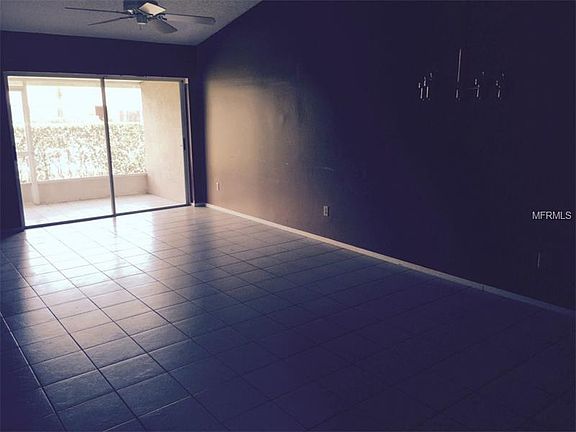 2nd image of 936 Pebble Creek Cir