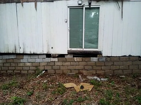 627 Summit Ave, Swainsboro, GA 30401