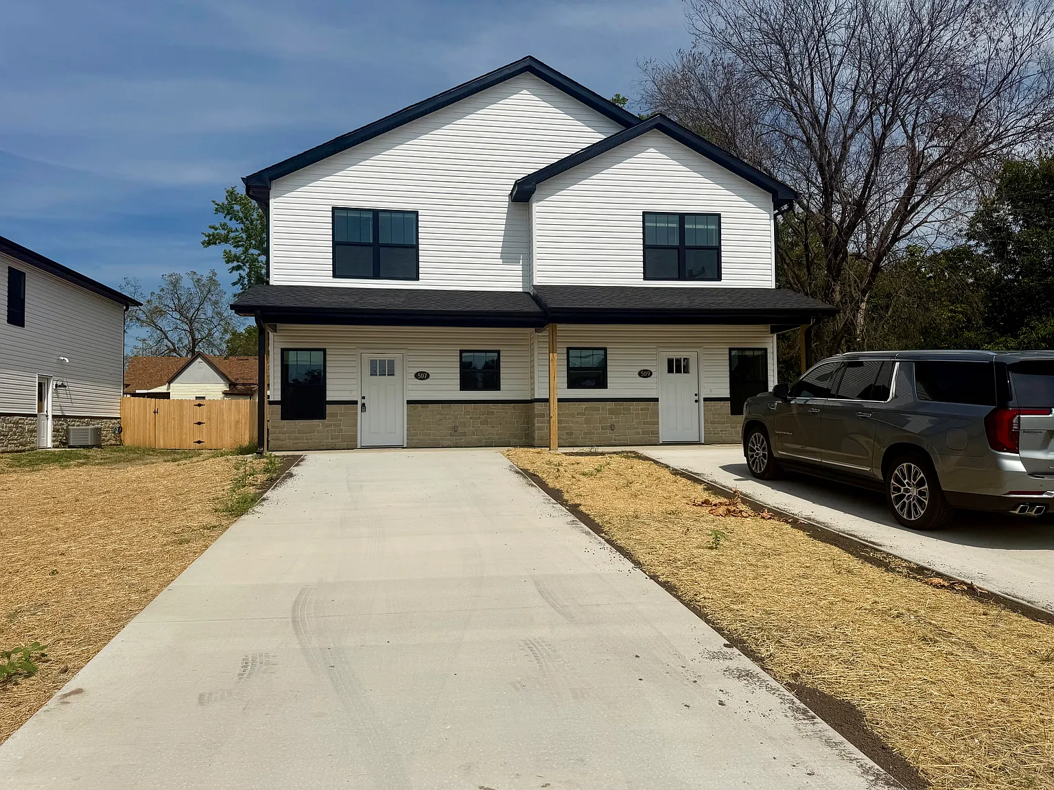 4 bed, 1463 sqft, $1,700 — Photo 2