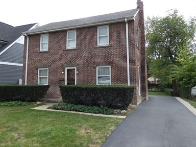 33 E Woodworth Pl, Roselle, IL, 60172
