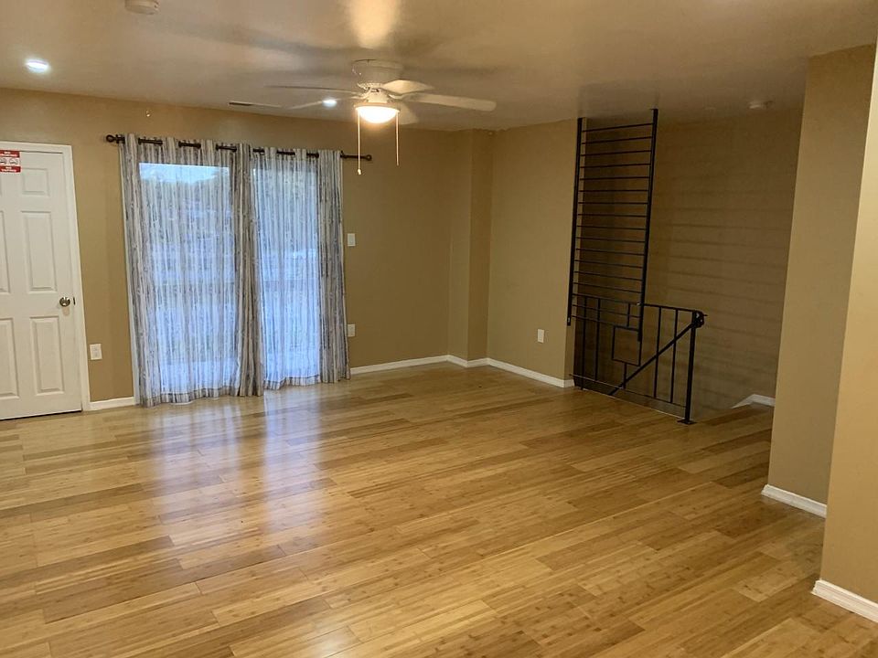 1st image of 7520 Roosevelt Blvd #1