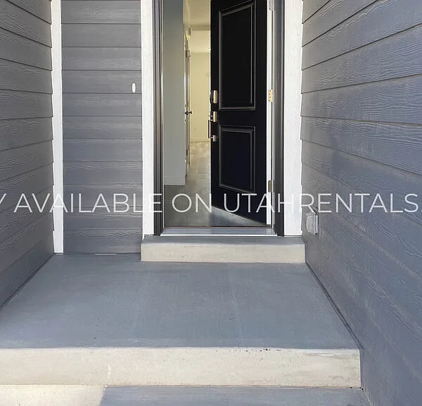 1605 W Charmer Ln #1435 — Photo 4