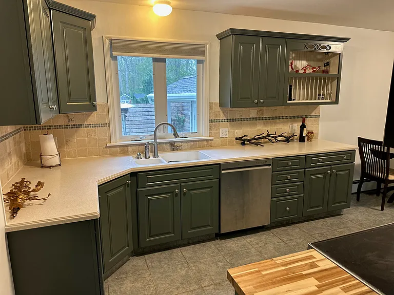 60 Sherwood Dr — Photo 8