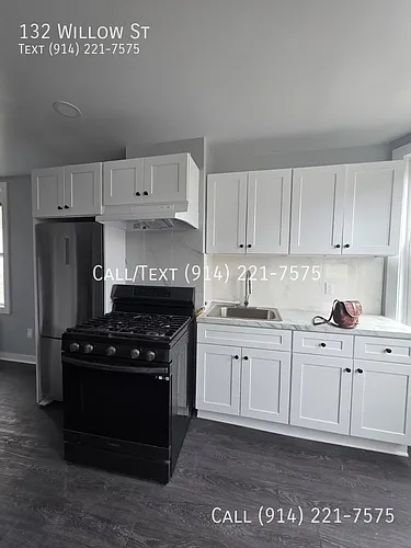 132 Willow St Photo 1