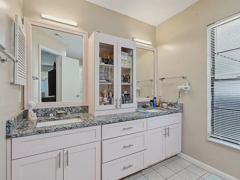 15846 Country Lake Dr — Photo 21