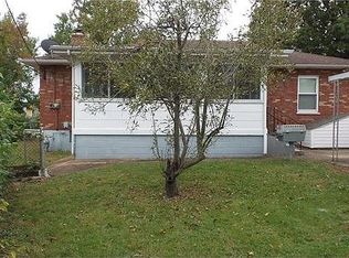 111 Church Pl, Crystal City, MO 63019